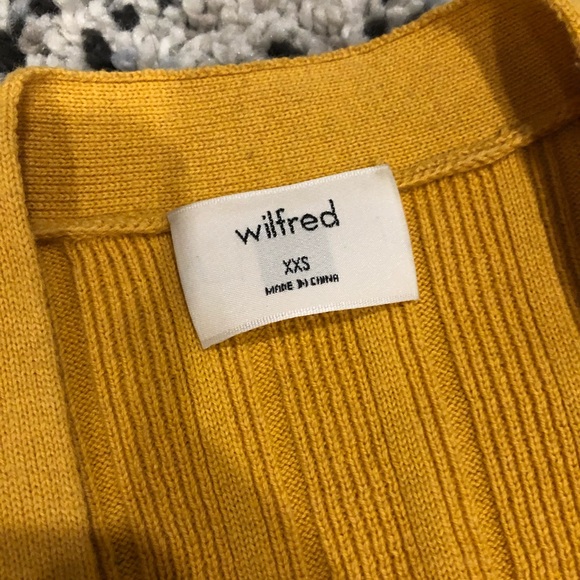 Aritzia Wilfred Thais Plunge Front Cardigan - Picture 3 of 4
